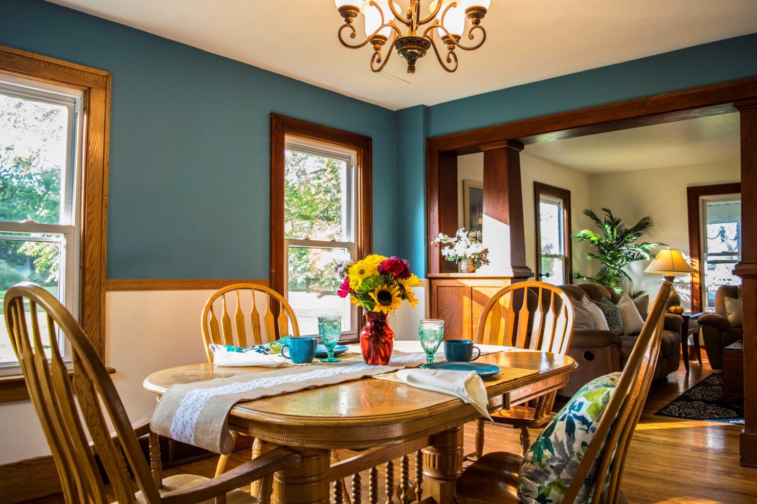 Home Staging WNY Dining Room